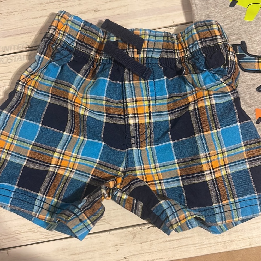 Boy 2 Piece Set - Child of Mine made by Carter’s (6-9M) - Picture 4 of 6
